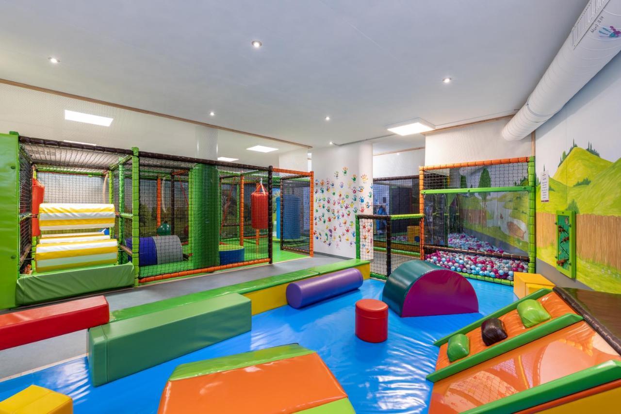 Familotel Kaiserhof - Families Only バーワング エクステリア 写真