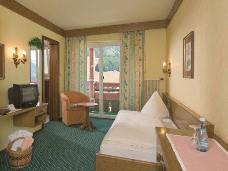 Familotel Kaiserhof - Families Only バーワング エクステリア 写真